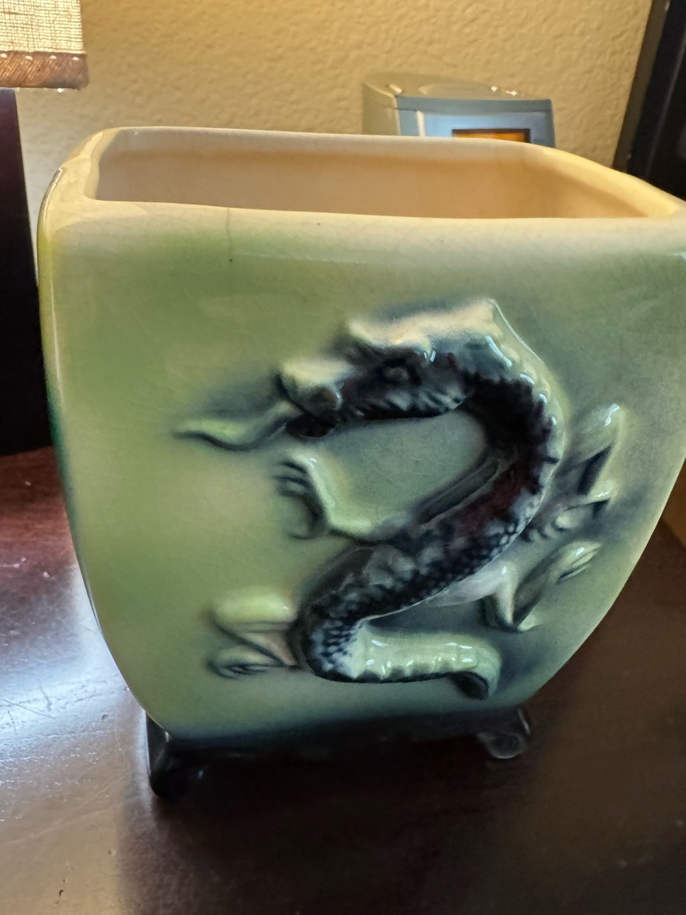 Royal Copley Ceramic Planter/Vase with Raised Dragon Design - Vintage - MCM - Picture 7 of 8